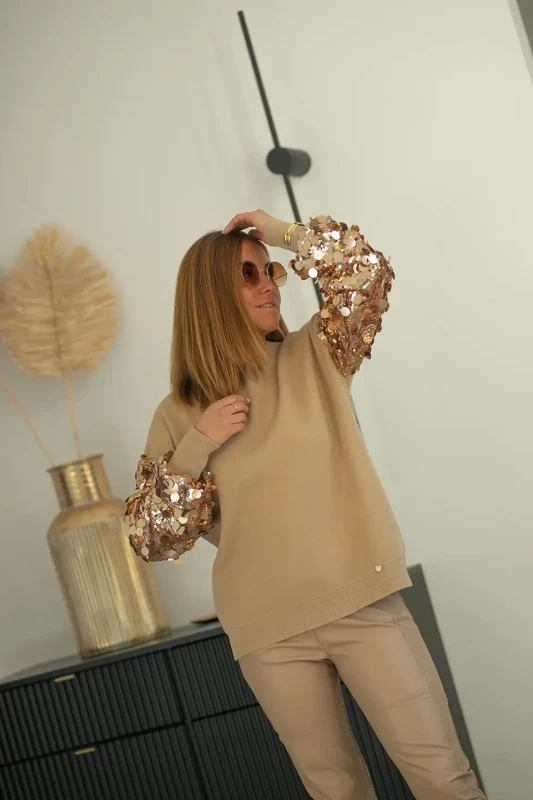 BASTET Sweter z cekinowymi rękawami (camel)