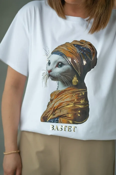 BASTET T-Shirt "Kot Bastet" (biały) Model 3021