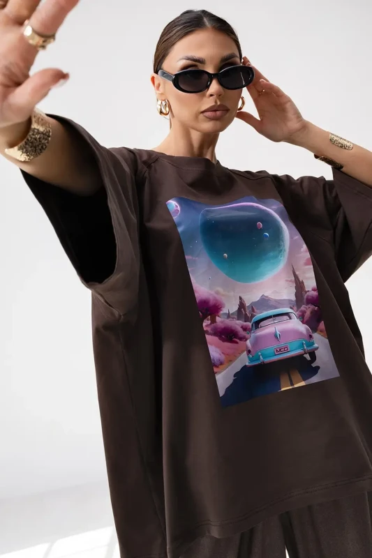 MISS CITY OFFICIAL T-shirt damski Car (brąz)