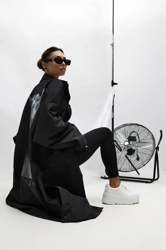 MISS CITY OFFICIAL Damski Płaszcz Urban Edge (czarny)