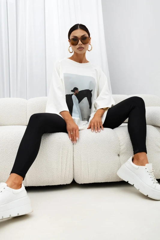 MISS CITY OFFICIAL Damski T-shirt Savage Elegnace (biały)