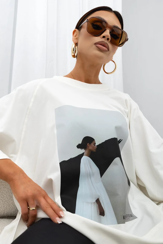 MISS CITY OFFICIAL Damski T-shirt Savage Elegnace (biały)